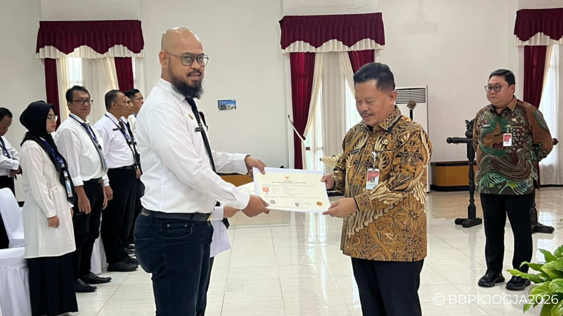 KEMENDAGRI TUTUP TIGA PELATIHAN STRATEGIS, PERKUAT PENGAWASAN DAN INVESTASI DAERAH